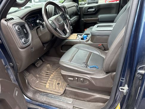 Used 2022 GMC Sierra 1500 Denali w/ Driver Alert Package II AWD/4WD image 6