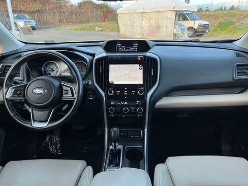 Used 2019 Subaru Ascent Limited image 13