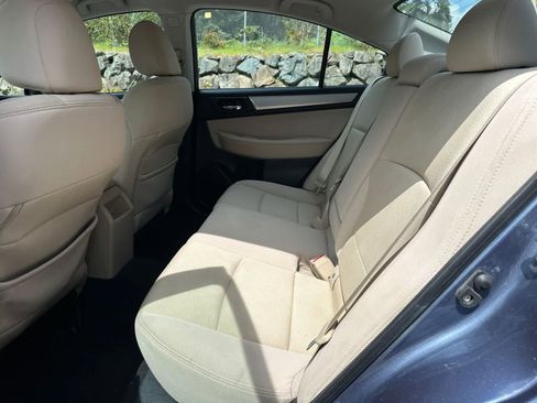 Used 2016 Subaru Legacy 2.5i Premium AWD/4WD image 10