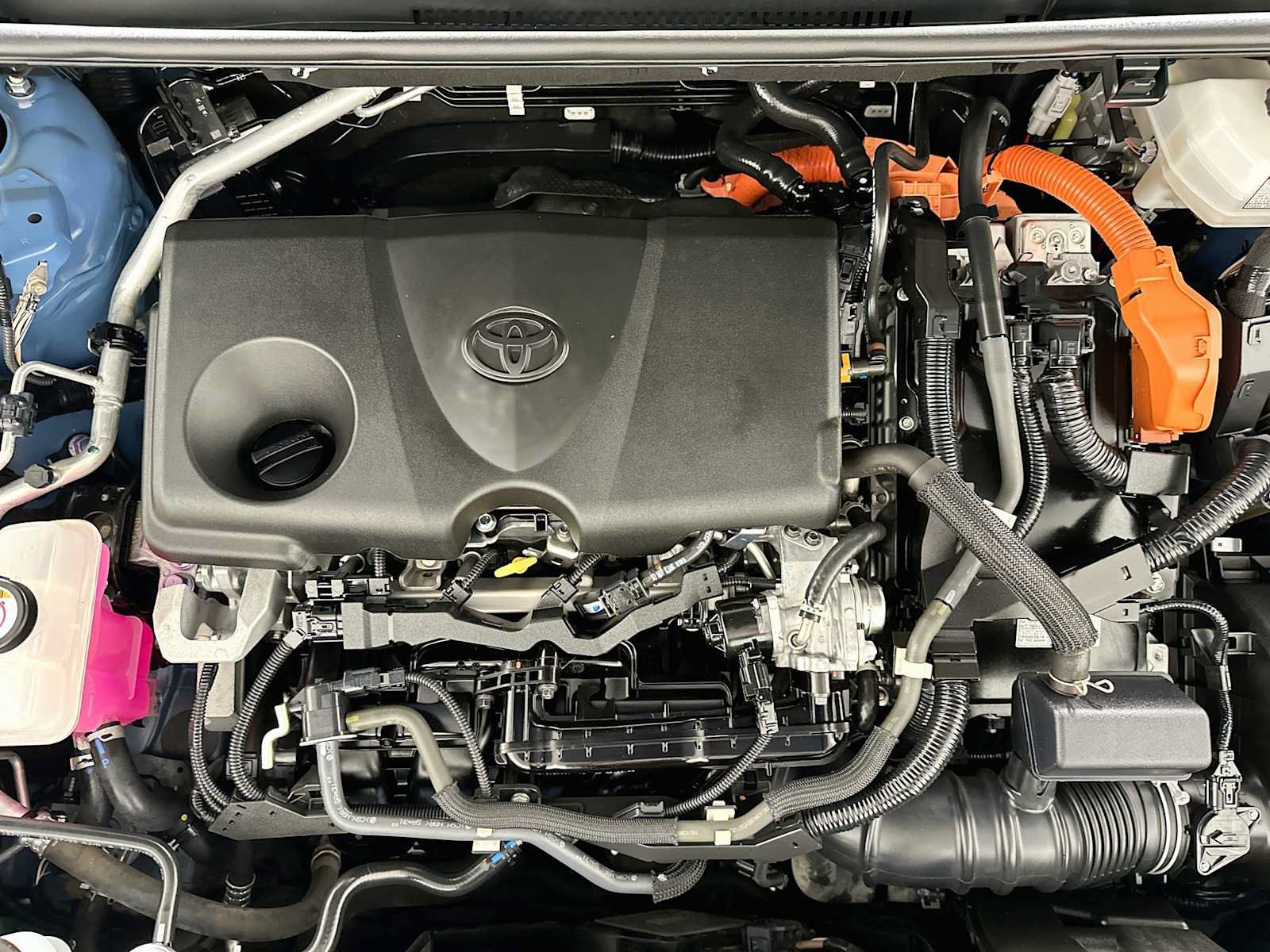 Used 2022 Toyota RAV4 SE w/ Convenience Package AWD/4WD image 28