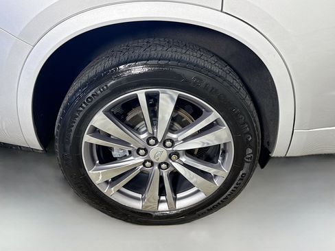 Used 2020 Cadillac XT6 Premium Luxury image 33