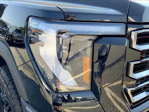 New 2026 GMC Sierra 2500 AT4 w/ AT4 Premium Plus Package image 13