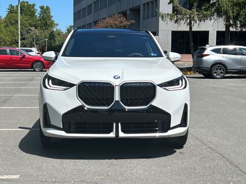 New 2026 BMW X3 xDrive30i w/ M Sport Package AWD/4WD image 6