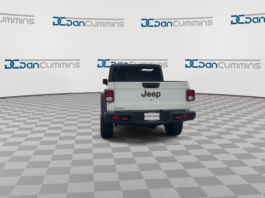 Used 2021 Jeep Gladiator Rubicon w/ Trailer Tow Package AWD/4WD image 7