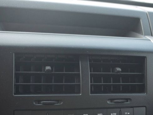 Used 2012 Jeep Liberty Sport image 36