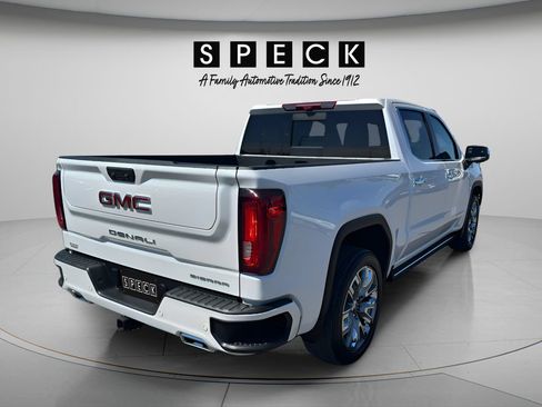 Used 2025 GMC Sierra 1500 Denali w/ Denali Reserve Package AWD/4WD image 5