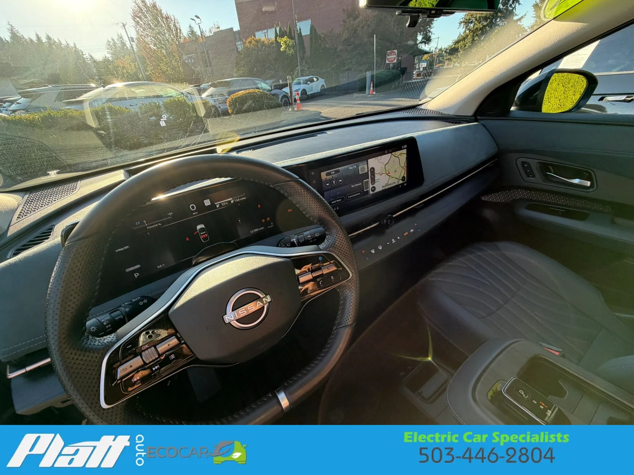 Used 2024 Nissan Ariya AWD image 30