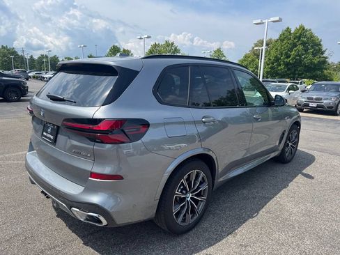 Used 2025 BMW X5 xDrive50e w/ Executive Package AWD/4WD image 5