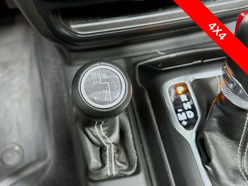 Used 2021 Jeep Wrangler Unlimited Sahara w/ Uconnect 4C Nav & Sound Group image 34