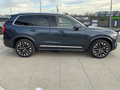 New 2026 Volvo XC90 B5 Plus w/ Protection Package AWD/4WD image 7