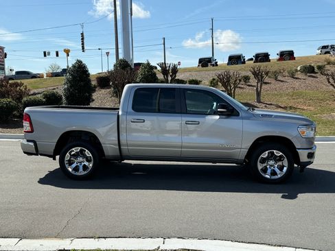 Used 2022 RAM 1500 Big Horn image 6