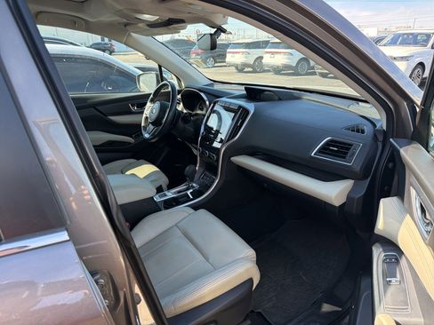 Used 2021 Subaru Ascent Limited w/ Technology Package image 6