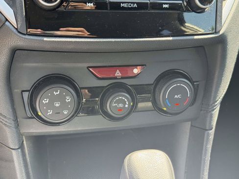 Used 2018 Subaru Crosstrek 2.0i AWD/4WD image 26
