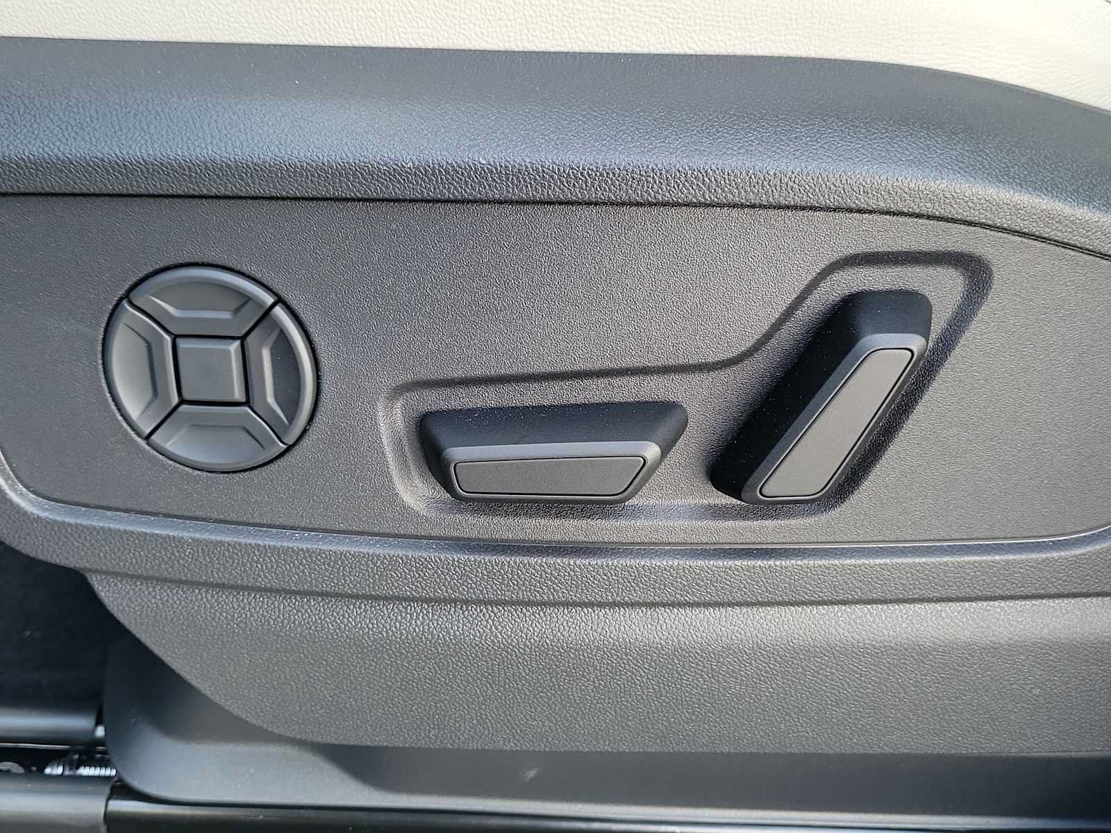 New 2026 Audi Q5 Premium Plus AWD/4WD image 16