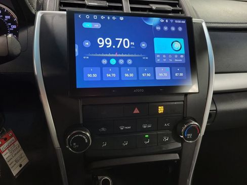 Used 2015 Toyota Camry SE FWD image 17