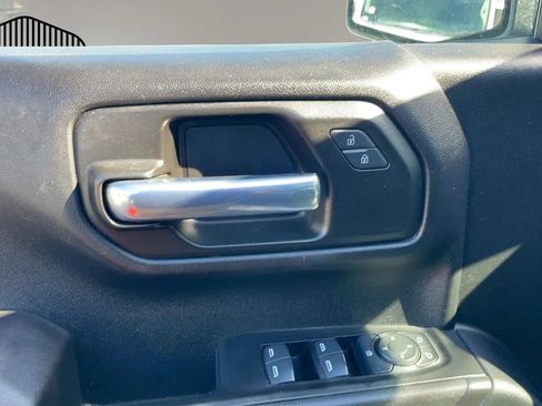 Used 2022 Chevrolet Silverado 1500 W/T w/ WT Convenience Package RWD image 23