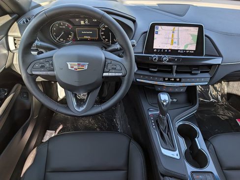 New 2026 Cadillac CT4 Luxury AWD/4WD image 17