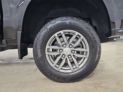 Certified 2023 Chevrolet Colorado LT w/ LT Convenience Package II image 40