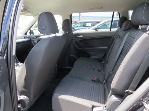 Used 2023 Volkswagen Tiguan S FWD image 13