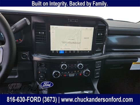 New 2026 Ford F250 Lariat w/ Black Appearance Package image 17