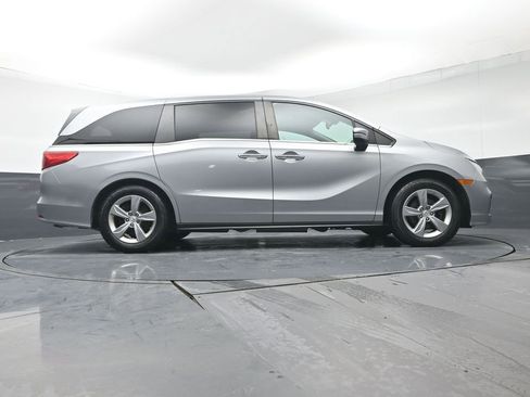 Used 2018 Honda Odyssey EX-L image 38