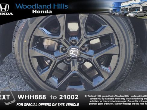 Used 2025 Honda HR-V Sport image 25