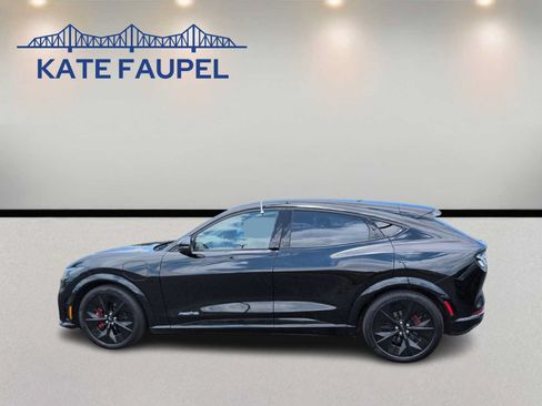 Certified 2025 Ford Mustang Mach-E GT AWD/4WD image 4