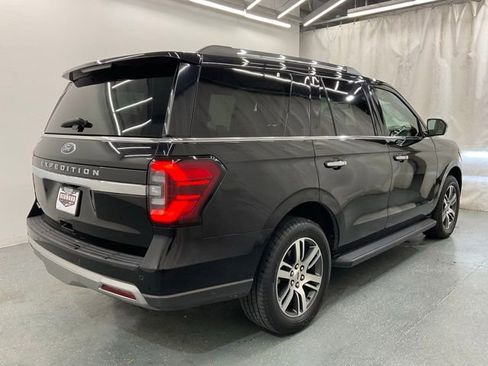 Used 2024 Ford Expedition Limited AWD/4WD image 7