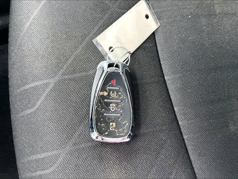 Used 2019 Chevrolet Trax LT w/ LT Convenience Package image 32