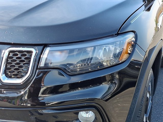 Certified 2023 Jeep Compass Limited AWD/4WD image 12