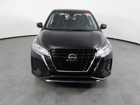 Certified 2025 Nissan Kicks Play S FWD image 14