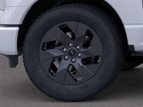 New 2025 Ford F150 Lightning Flash image 19