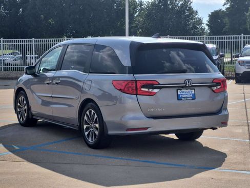 Used 2022 Honda Odyssey EX-L image 9