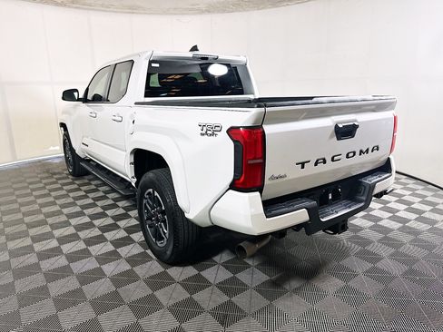 Used 2024 Toyota Tacoma TRD Sport RWD image 5