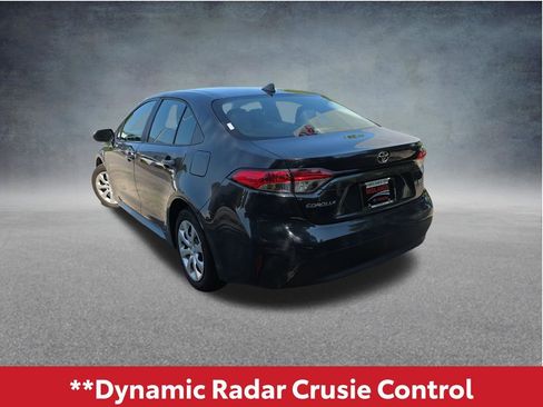 Used 2023 Toyota Corolla LE FWD image 6