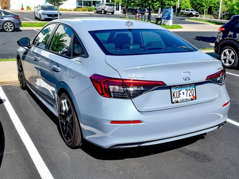 Used 2023 Honda Civic Sport image 18
