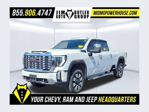 Used 2024 GMC Sierra 2500 Denali w/ Denali Reserve Package AWD/4WD image 1