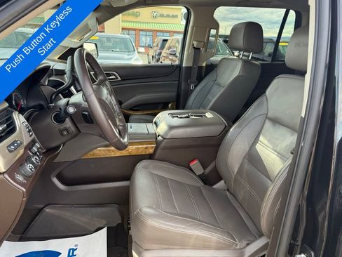 Used 2017 GMC Yukon Denali w/ Open Road Package image 17