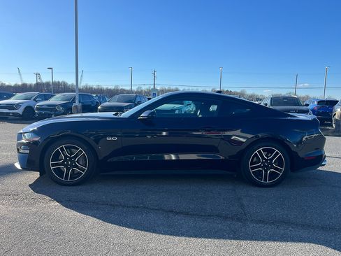 Used 2021 Ford Mustang GT image 2