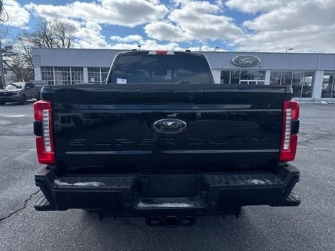 New 2026 Ford F350 Lariat w/ Black Appearance Package image 4