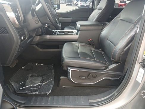 Used 2023 Ford F250 Lariat w/ Black Appearance Package image 53