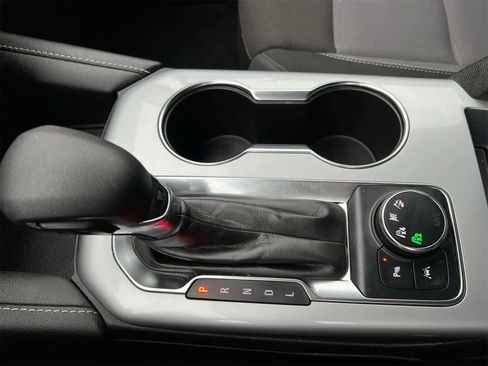 Used 2025 Chevrolet Blazer LT w/ Driver Confidence Package image 32