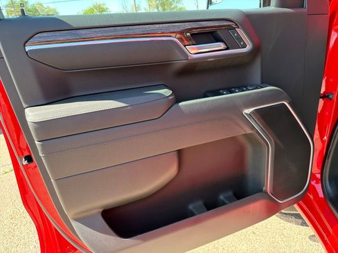 New 2026 GMC Sierra 1500 Elevation AWD/4WD image 16
