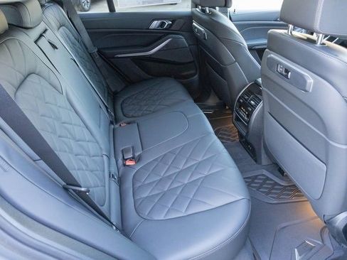 New 2025 BMW X5 xDrive40i image 19