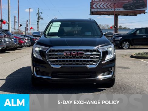 Used 2022 GMC Terrain Denali w/ Black Diamond Edition AWD/4WD image 3