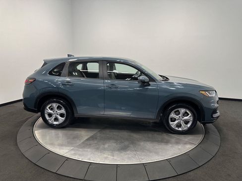 Certified 2024 Honda HR-V LX image 8