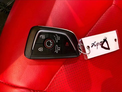 Used 2024 Chevrolet Corvette Stingray Preferred Cpe w/ 2LT RWD image 13