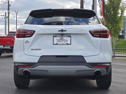 Used 2023 Chevrolet Blazer LT w/ Driver Confidence Package image 18