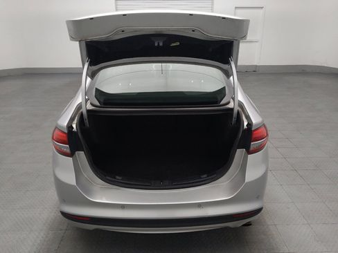 Used 2018 Ford Fusion SE w/ Fusion SE Technology Package FWD image 29