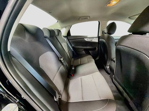 Used 2024 Kia Forte LXS FWD image 25